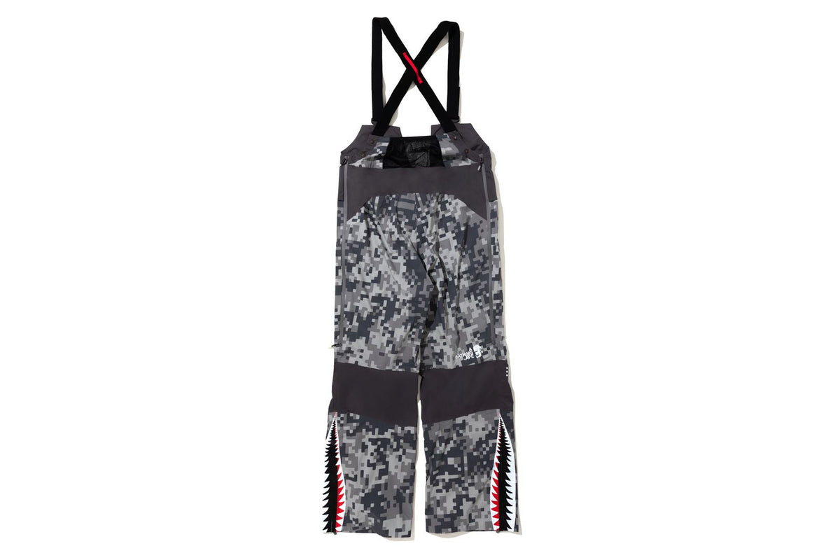 BAPE UAP CAMO SHARK 滑雪連身褲