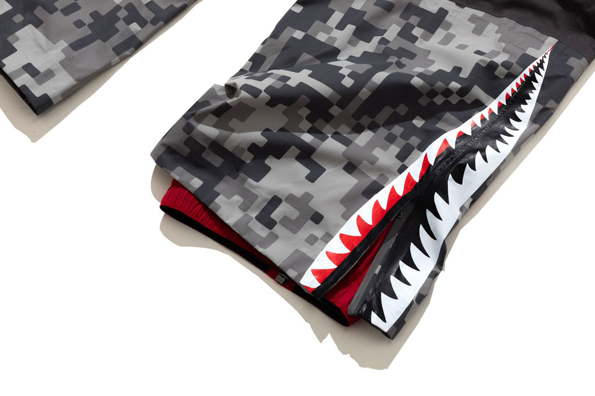 BAPE UAP CAMO SHARK 滑雪連身褲