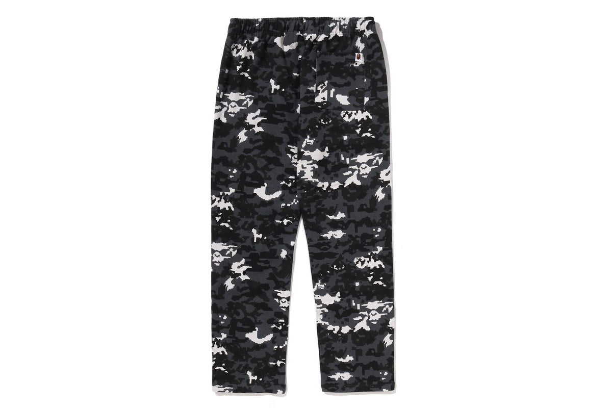 BAPE MULTI PIXEL CAMO 寬版運動長褲