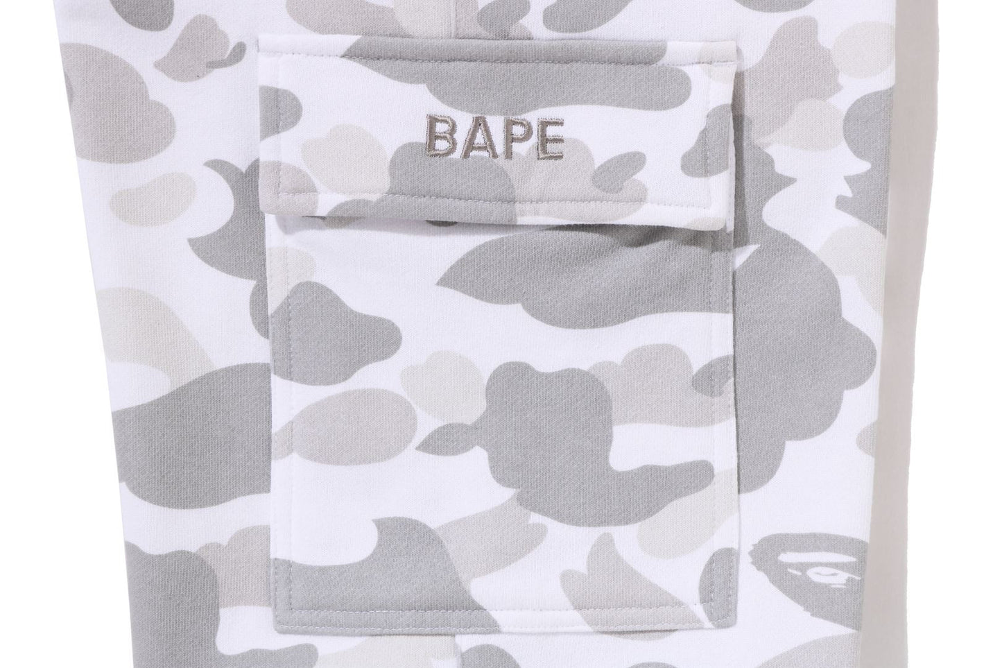 BAPE 彩色迷彩直筒運動褲