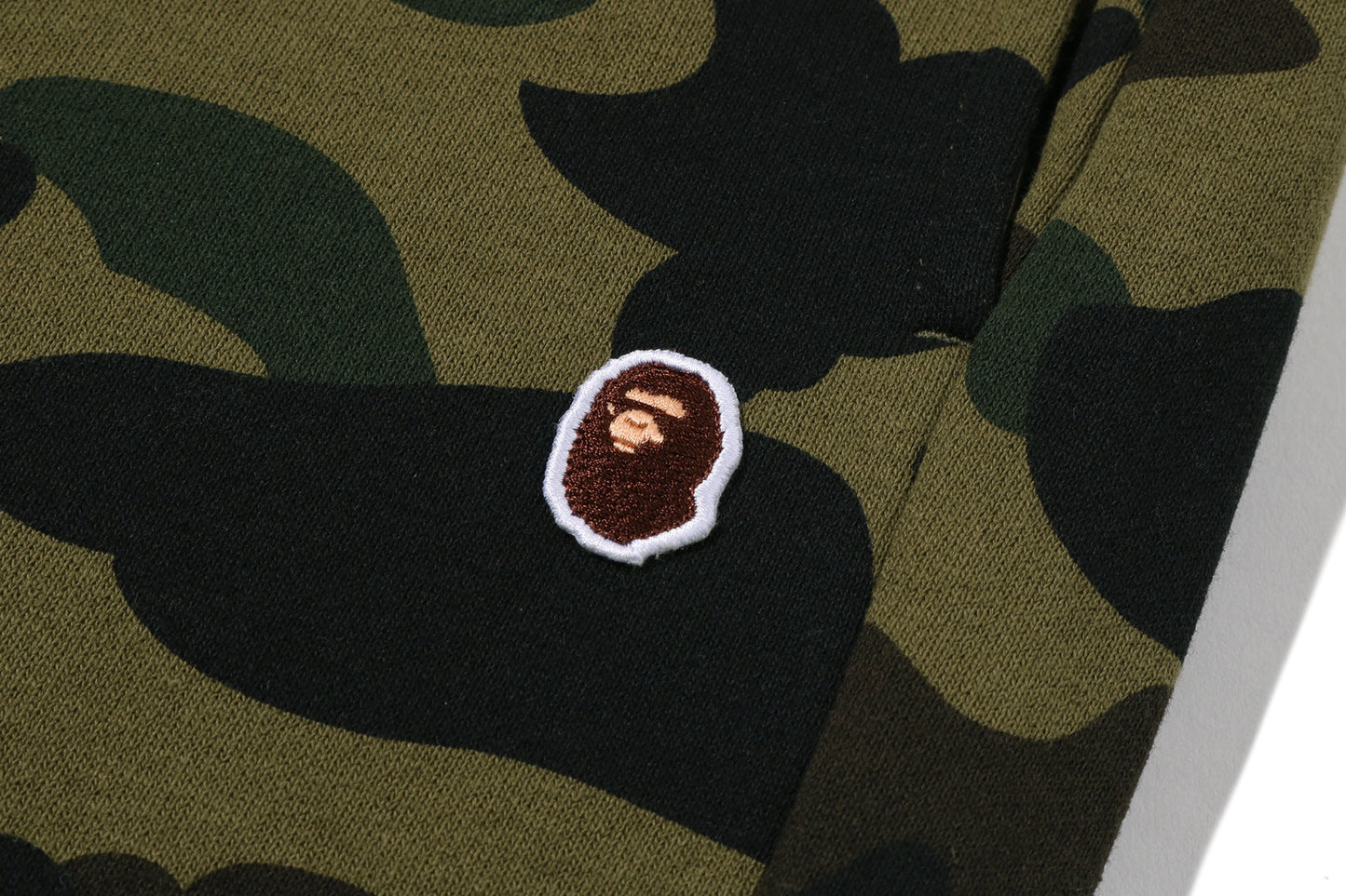 BAPE 1ST CAMO APE HEAD ONE POINT SWEAT PANTS
