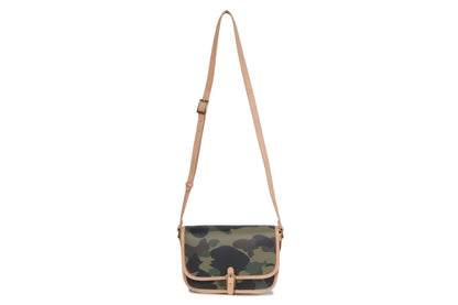 BAPE 1ST CAMO 肩背包