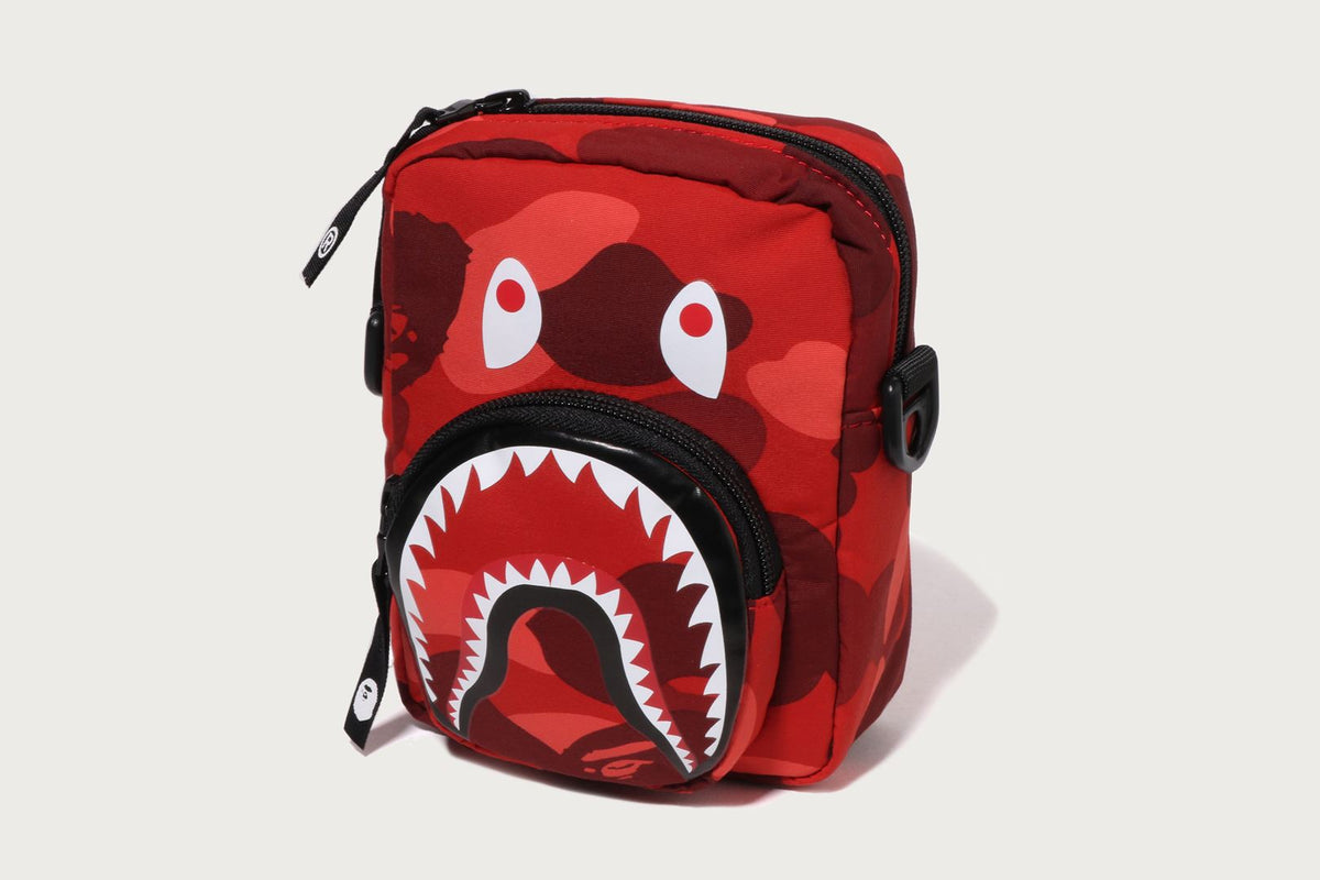BAPE COLOR CAMO SHARK MINI BAG