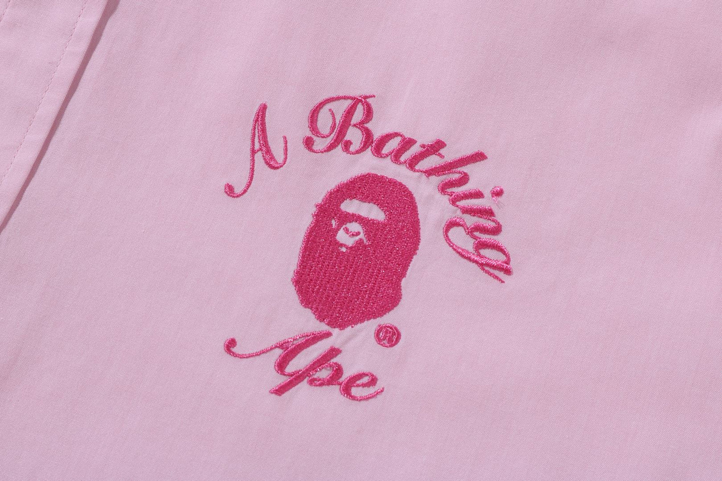 BAPE 大學襯衫