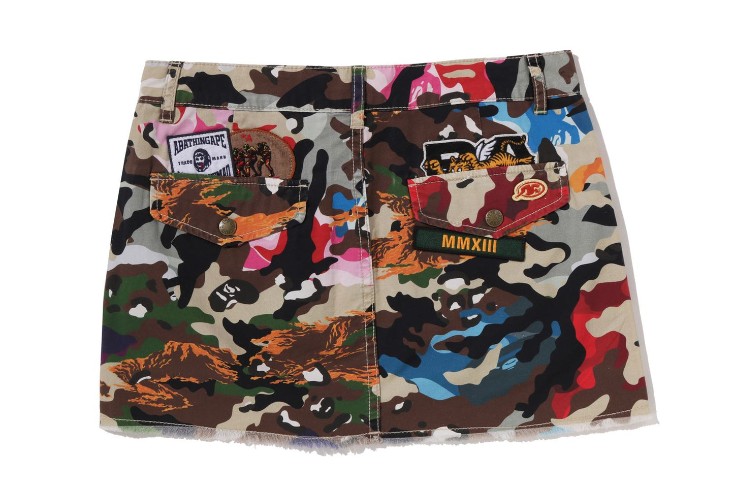 BAPE HYBRID CAMO 多標誌裙