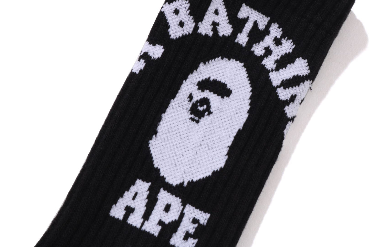 BAPE 大學襪