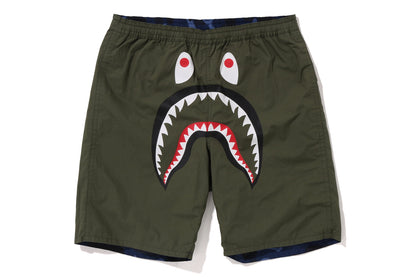 BAPE COLOR CAMO SHARK 可翻轉短褲