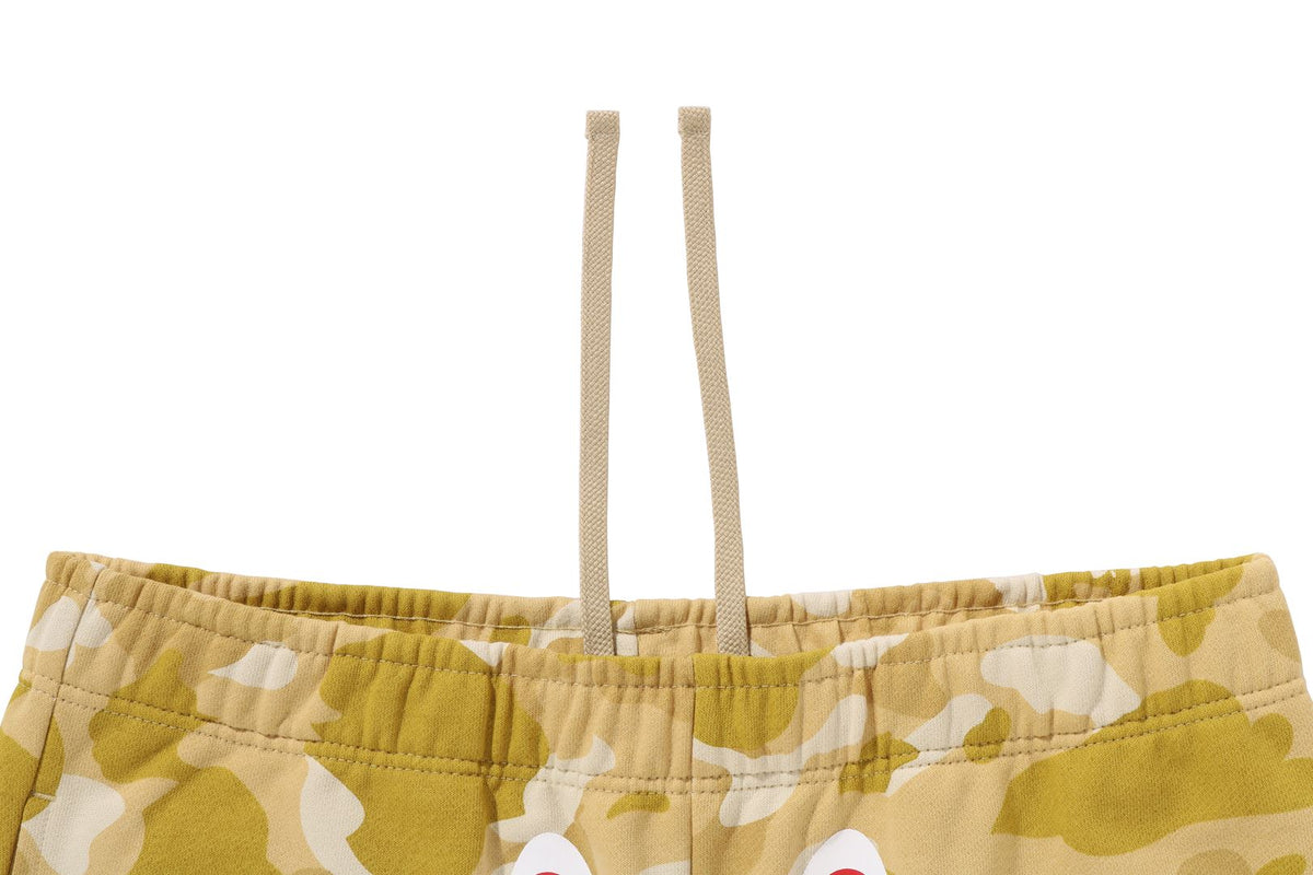 BAPE COLOR CAMO SHARK 衛衣短褲