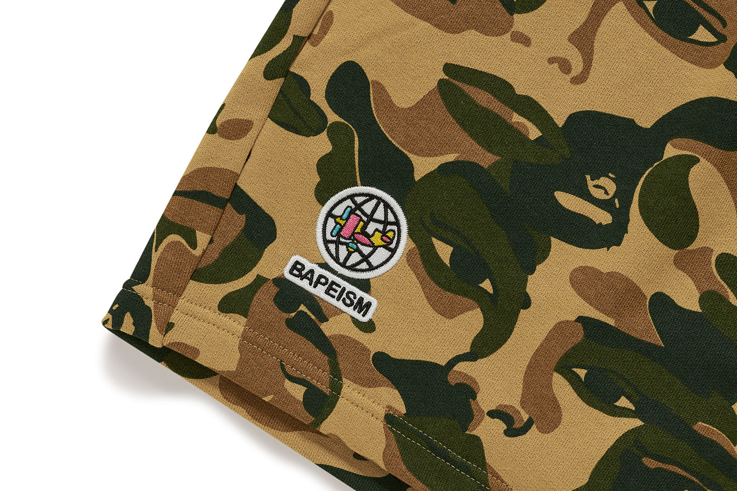 BAPE X KIDSUPER CAMO 短褲