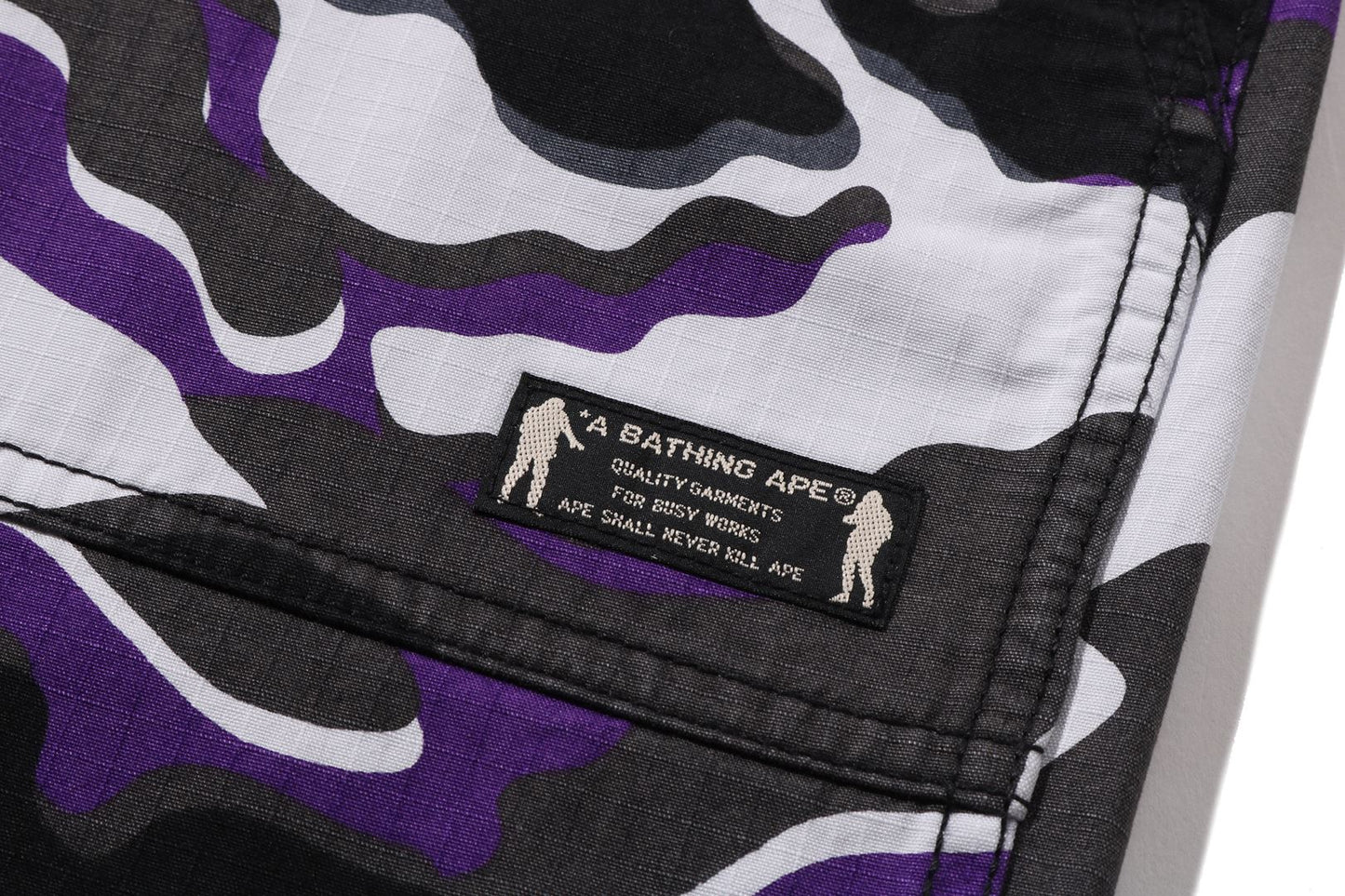 BAPE GLITCH WOODLAND CAMO 短褲
