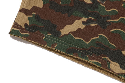 BAPE GLITCH WOODLAND CAMO 雙膝放鬆版運動短褲