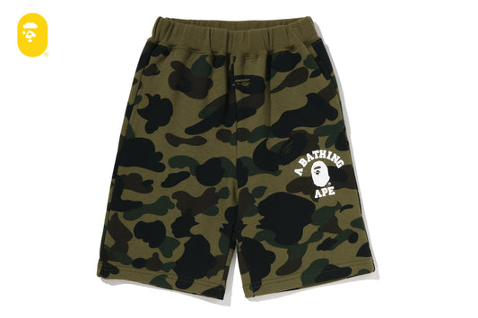 BAPE 1ST CAMO 大學風格運動短褲