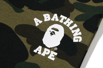 BAPE 1ST CAMO 大學風格運動短褲