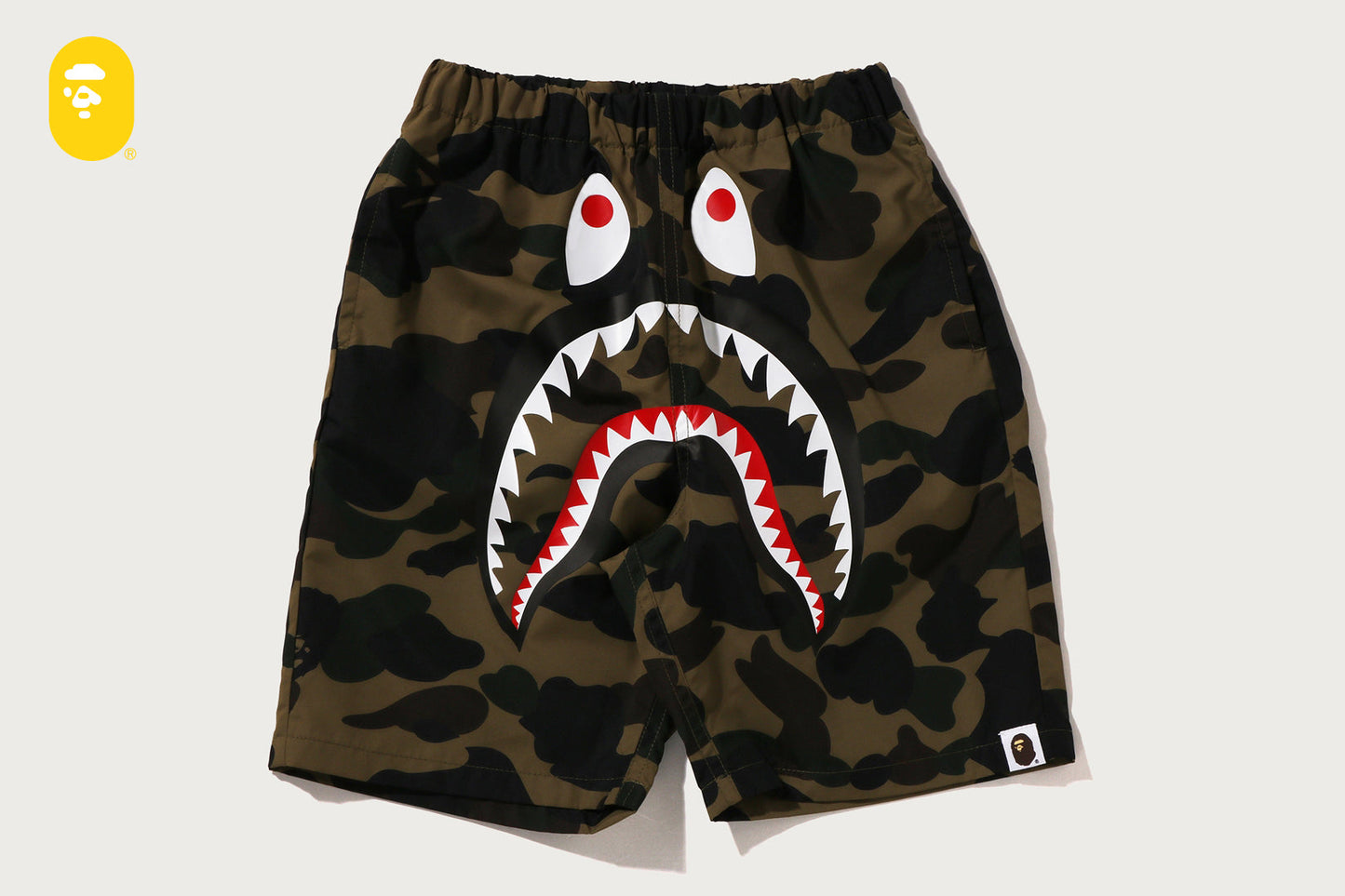 BAPE 1ST CAMO SHARK BEACH SHORTS