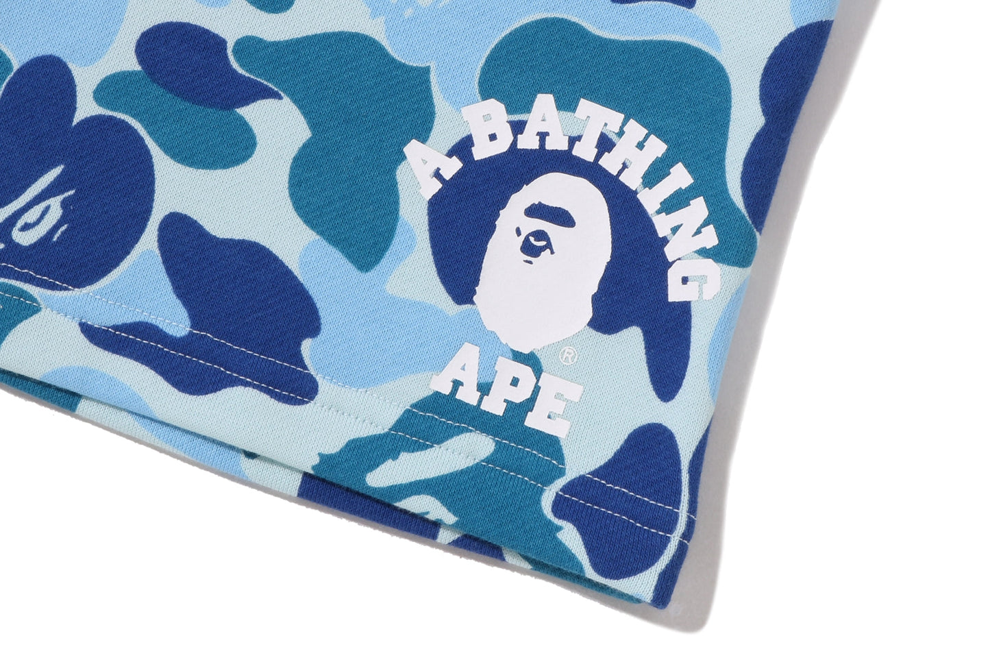 BAPE ABC CAMO 大學風短褲