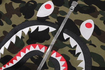 BAPE 1ST CAMO SHARK 圓領衛衣