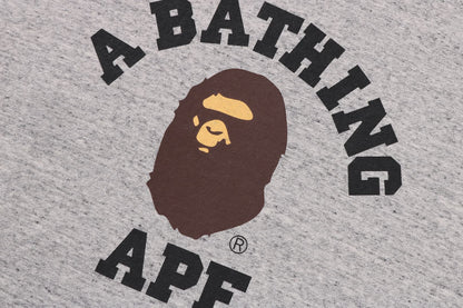BAPE 大學休閒版型圓領運動衫
