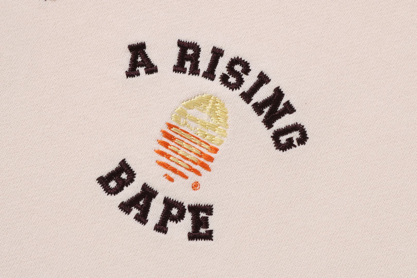 BAPE A RISING BAPE 寬鬆版圓領衛衣