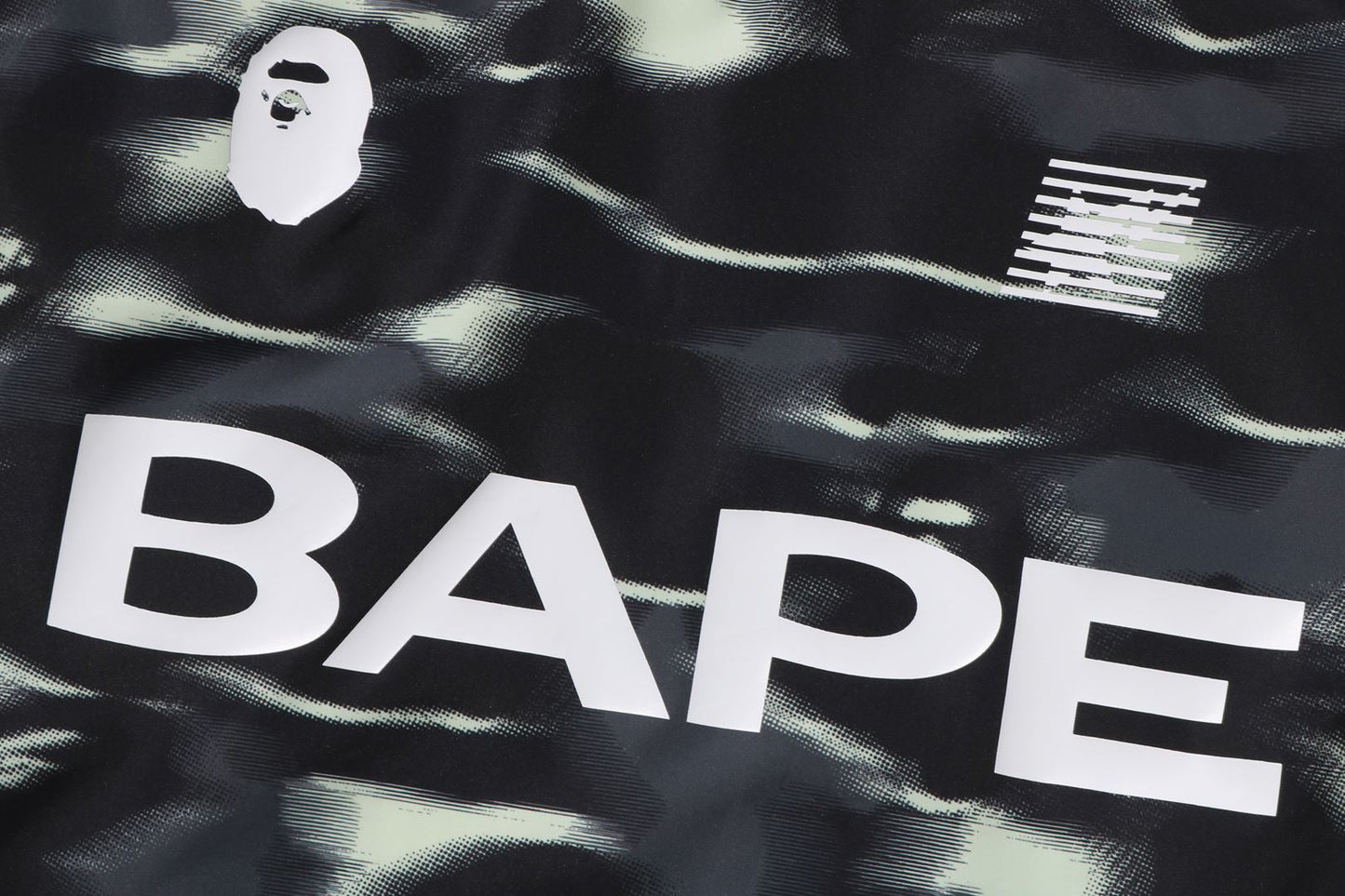 BAPE 螢幕迷彩足球標誌寬鬆版圓領衛衣