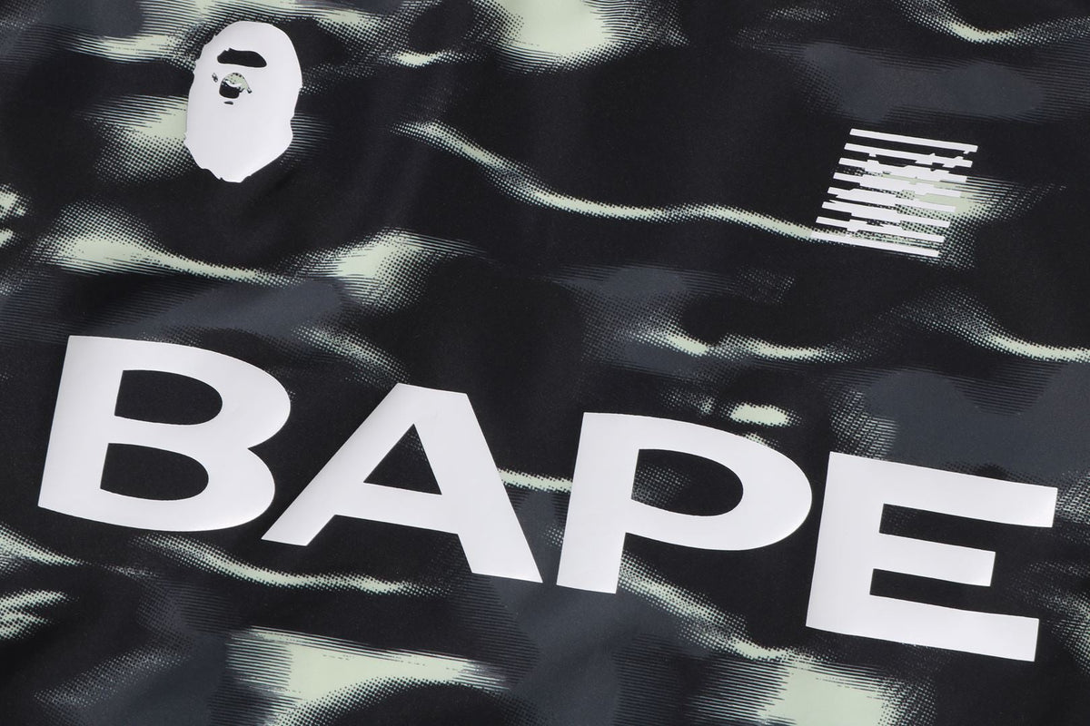 BAPE SCREEN CAMO 足球標誌寬鬆版圓領衛衣