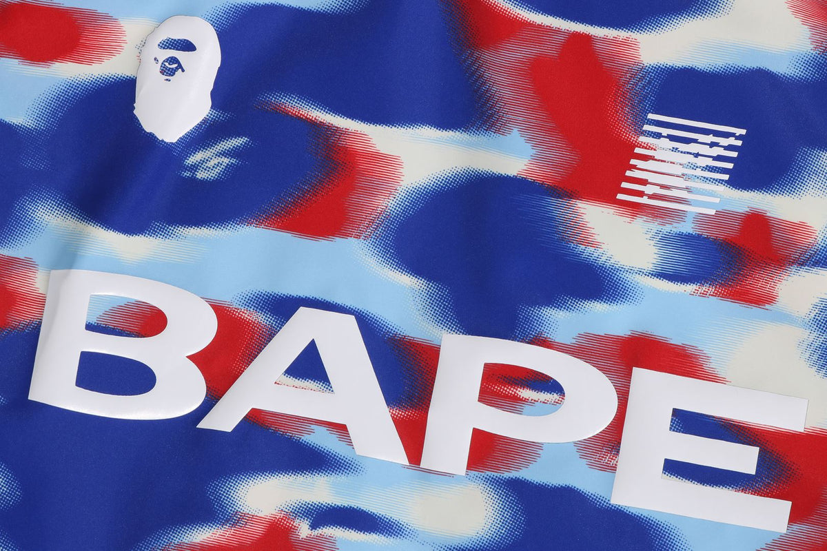 BAPE SCREEN CAMO 足球標誌寬鬆版圓領衛衣