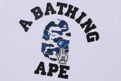 BAPE CAMO GO APE POINTER 大學T恤