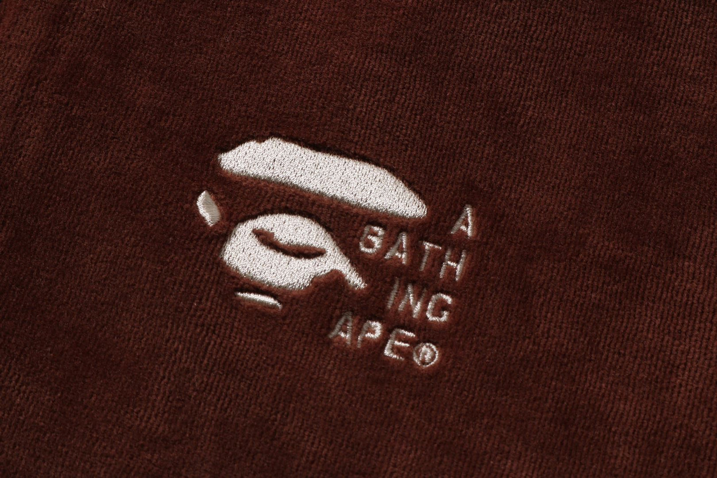 BAPE 天鵝絨運動外套