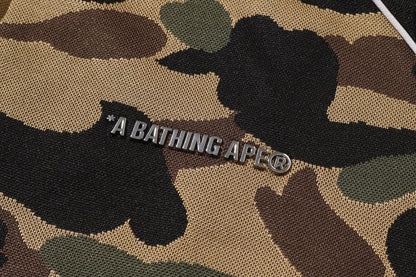 BAPE 1ST CAMO LOGO 寬鬆版運動外套