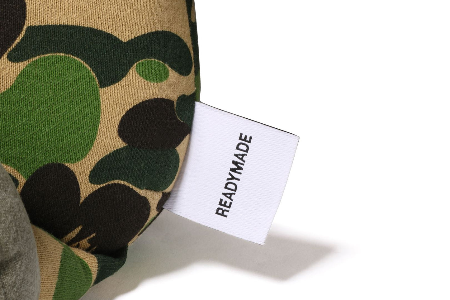BAPE【 BAPE X READYMADE 】PLUSH DOLL