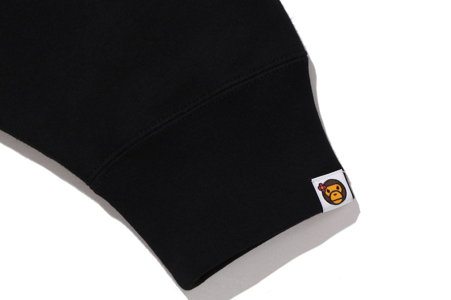 BAPE BABY LISA 超大號圓領衛衣