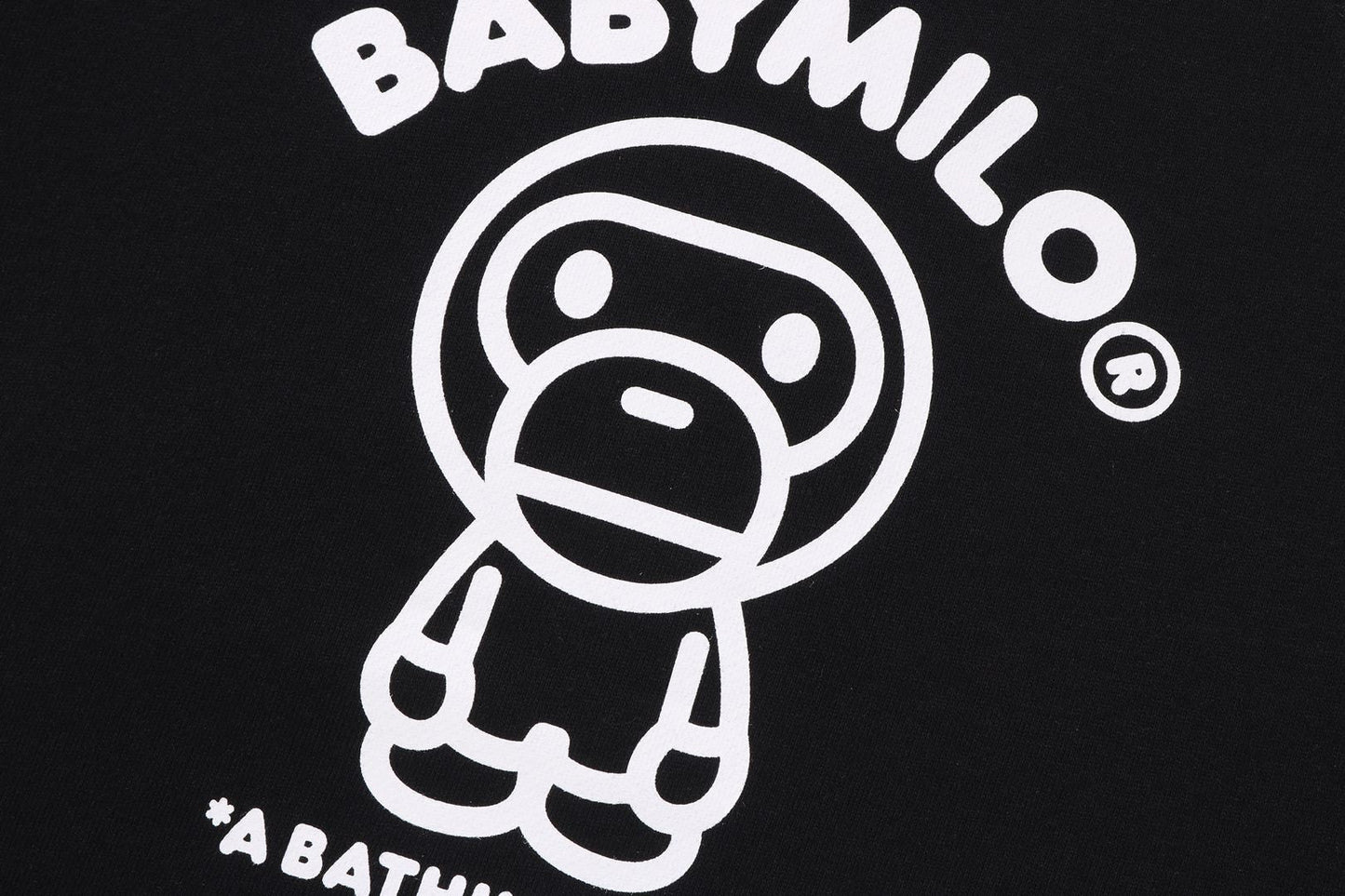 BAPE 3D MILO ALL FRIENDS 圓領運動衫
