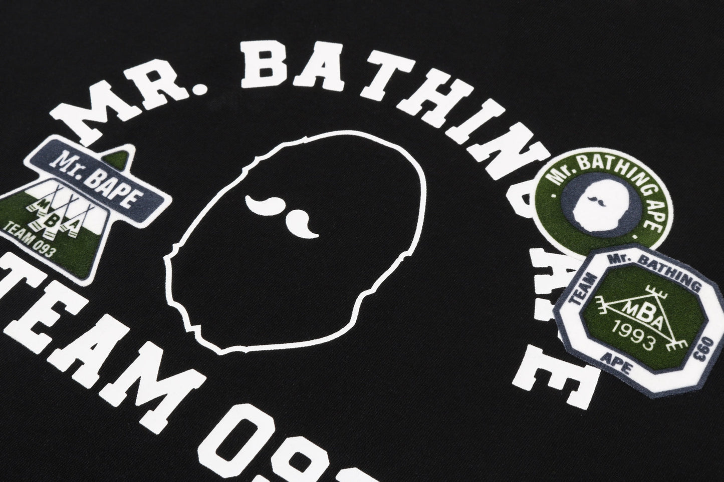 BAPE BADGE PRINT TEE
