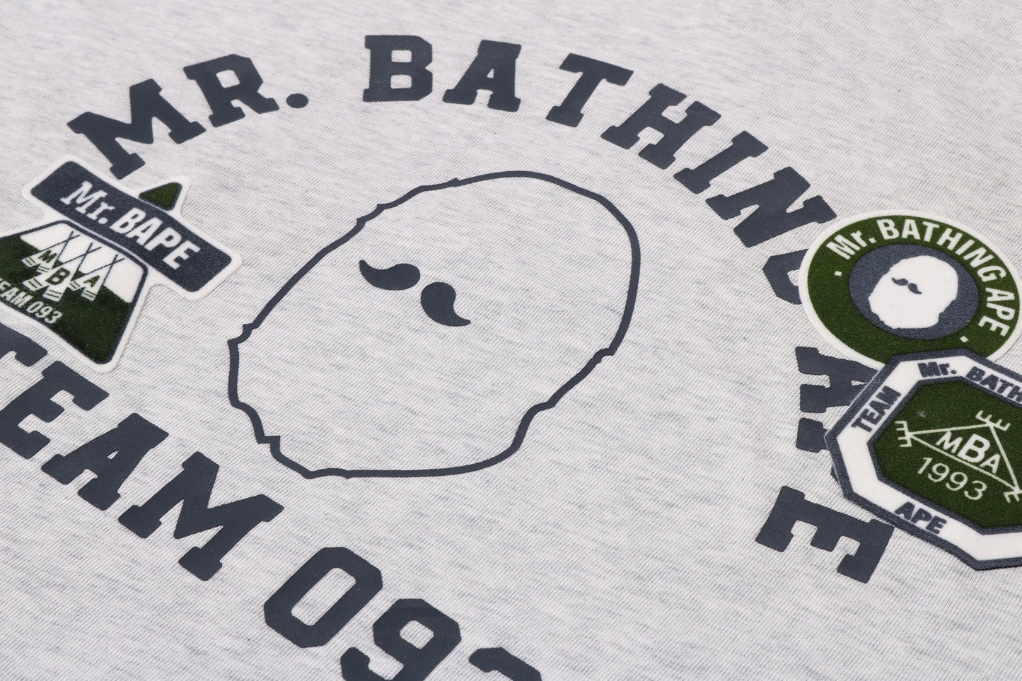 BAPE BADGE PRINT TEE