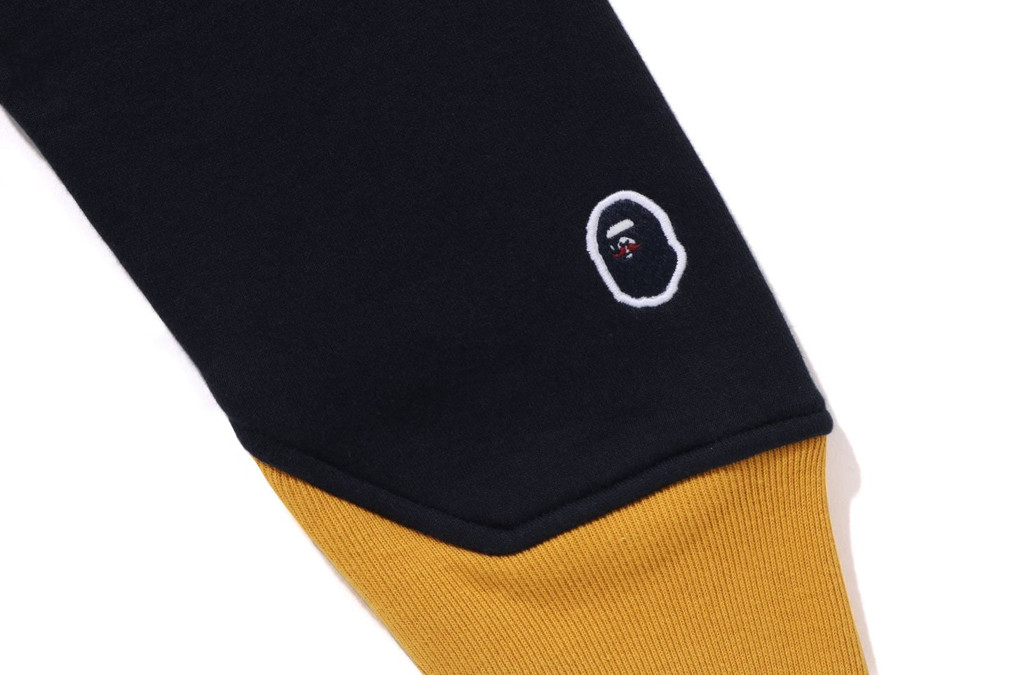 BAPE PULL OVER SWEAT SHIRT