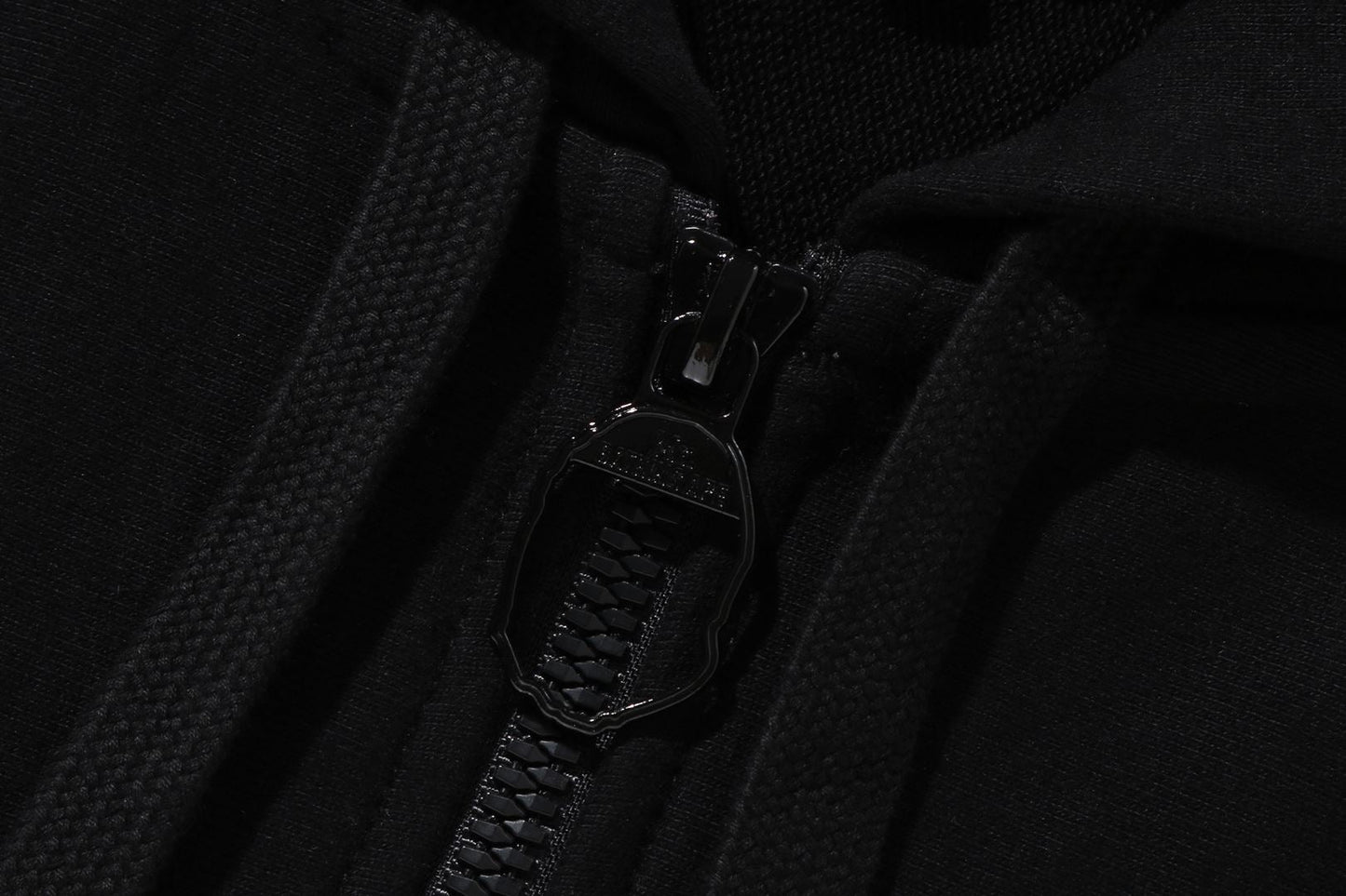 BAPE ZIP UP HOODIE