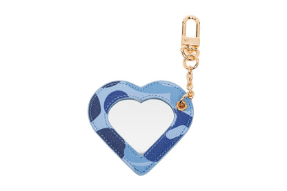 BAPE CAMO PRINTED HEART MIRROR KEYRING