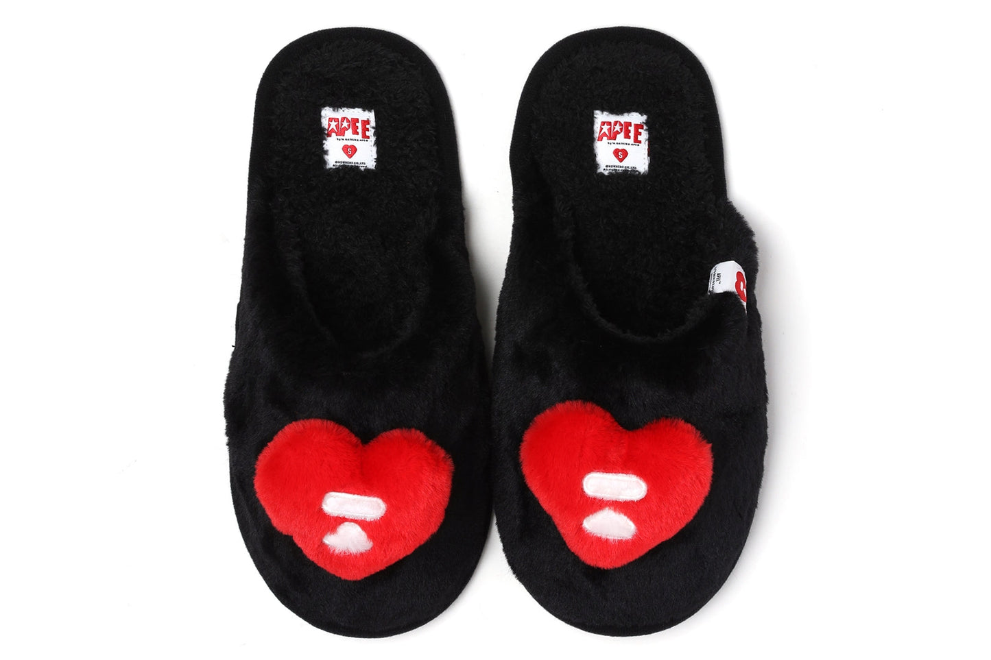 BAPE 心形毛絨拖鞋