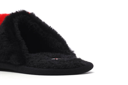 BAPE 心形毛絨拖鞋