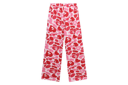 BAPE 心形徽章迷彩運動褲