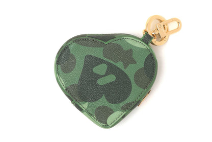 BAPE CAMO HEART COINS BAG