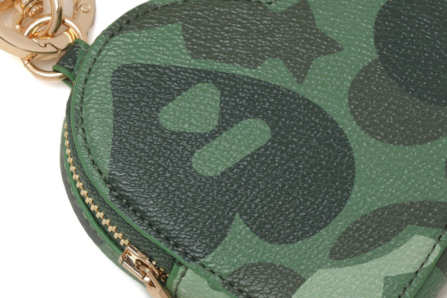 BAPE CAMO HEART COINS BAG
