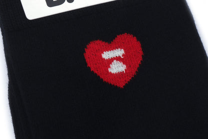 BAPE 心形刺繡徽章襪子