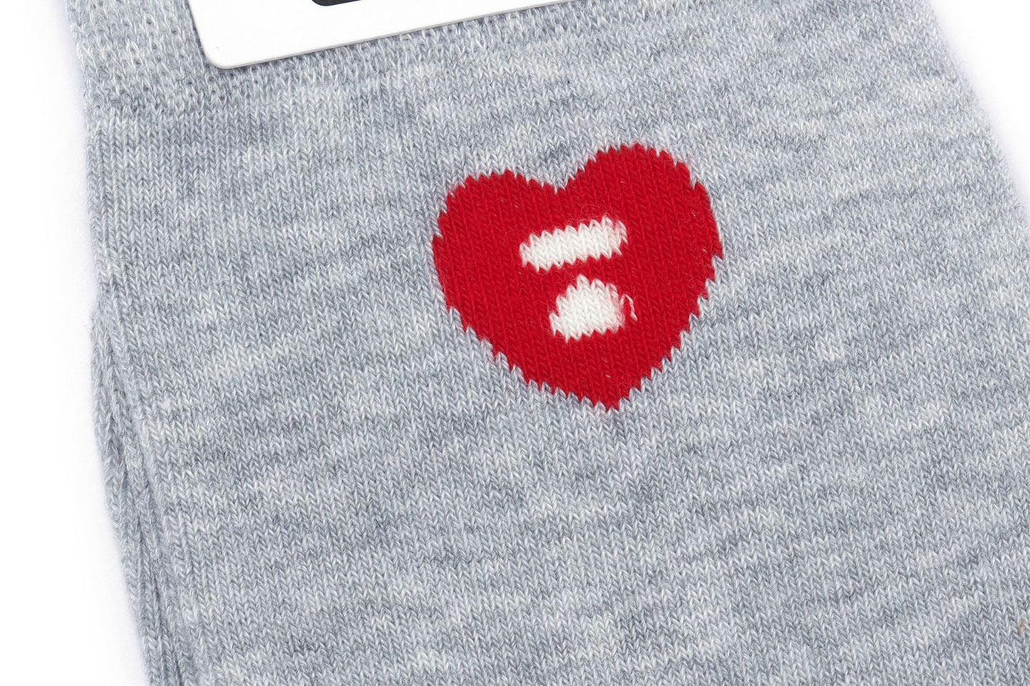BAPE 心形刺繡徽章襪子