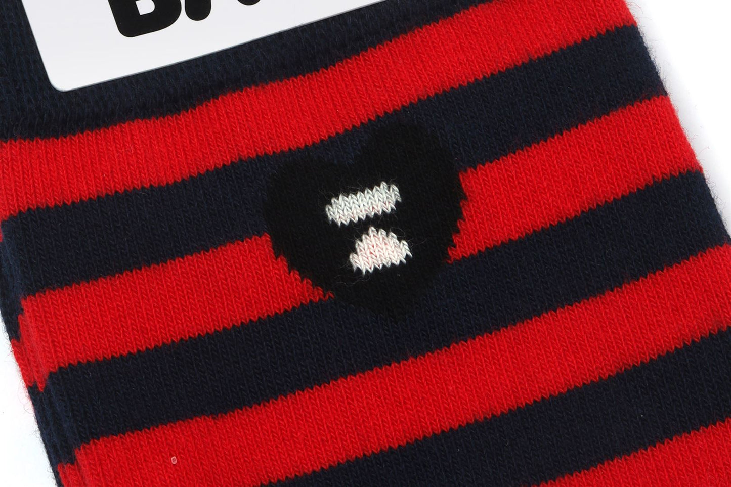 BAPE 心形刺繡徽章條紋襪子