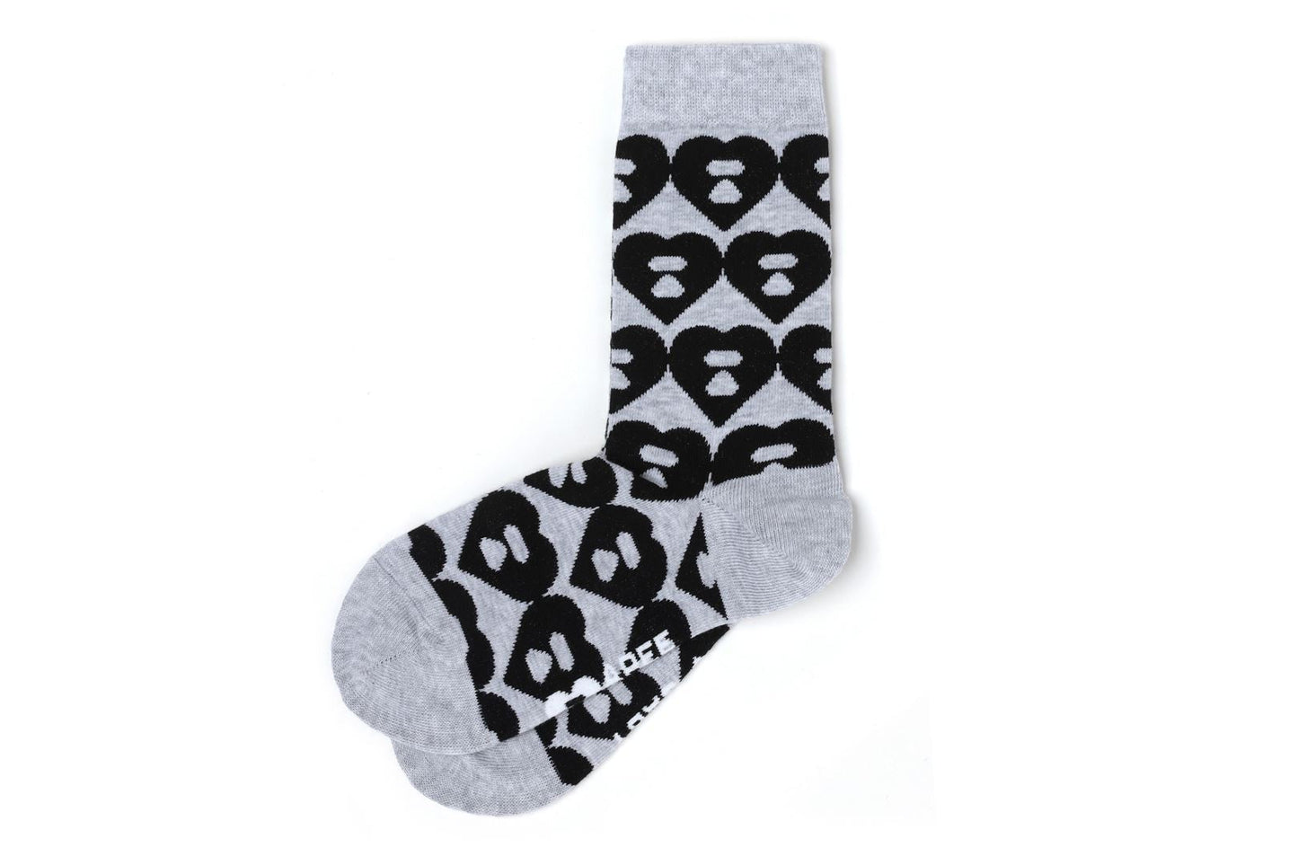 BAPE BIG HEART MONOGRAM INTARSIA SOCKS