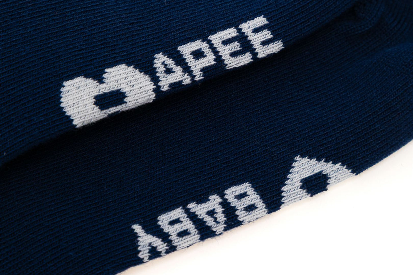 BAPE BIG HEART INTARSIA SOCKS
