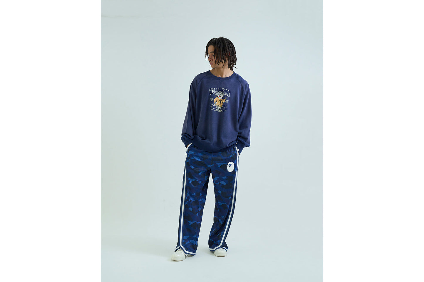BAPE WGM BEAST COLLEGE 寬鬆版圓領衛衣