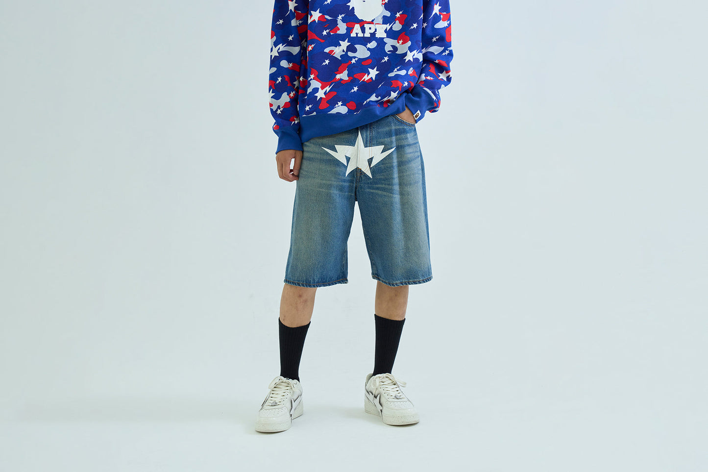BAPE TWIN STA 膝長自織牛仔短褲