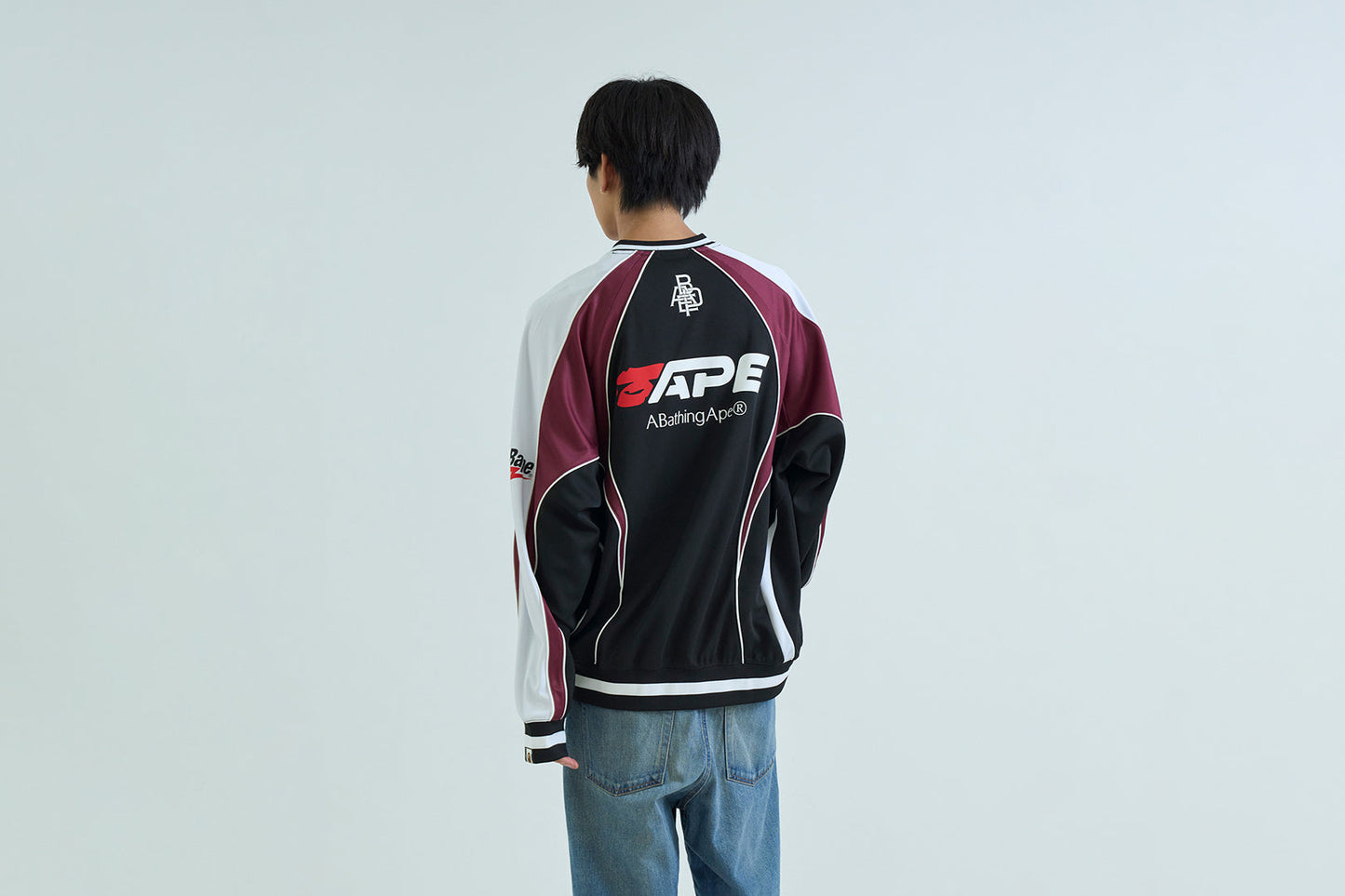 BAPE 足球標誌暖身放鬆版長袖T恤