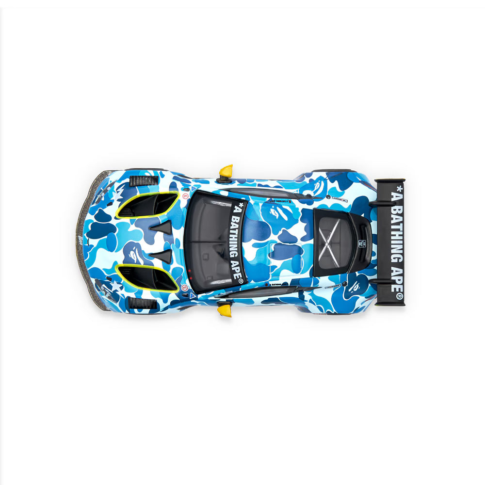 日本代購｜BAPE 模型車 - ® X ASTON MARTIN GT3 1/64 模型車 - 藍色｜1:64スケール